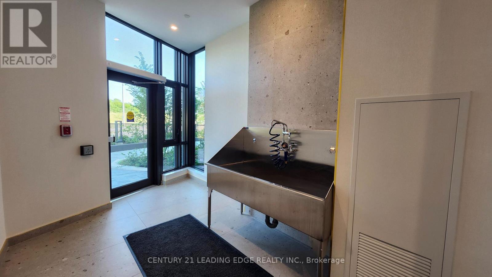 219 - 1 Kyle Lowry Road, Toronto, Ontario M3C 0S6 - Photo 34 - C13659152