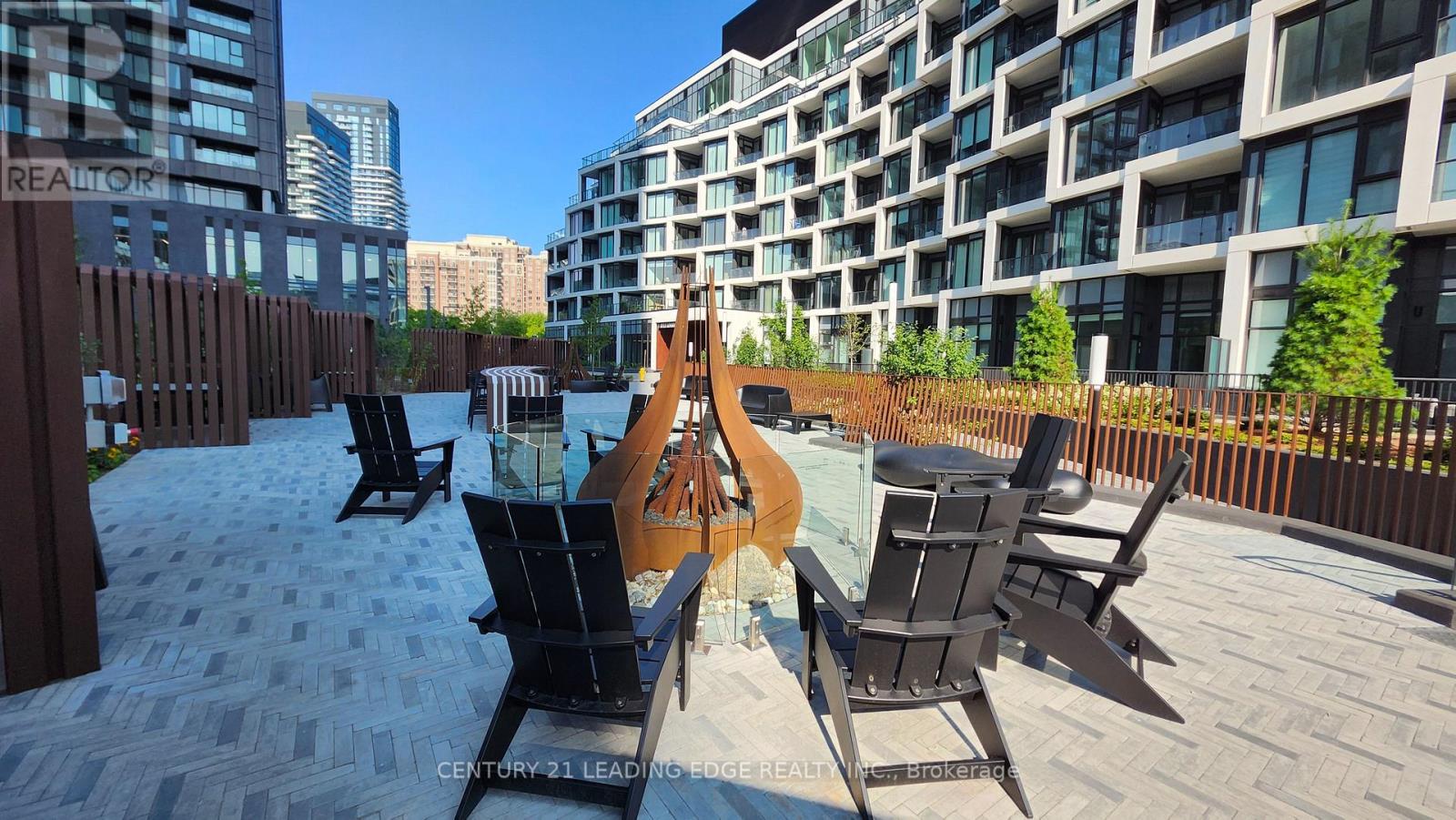 219 - 1 Kyle Lowry Road, Toronto, Ontario M3C 0S6 - Photo 3 - C13659152