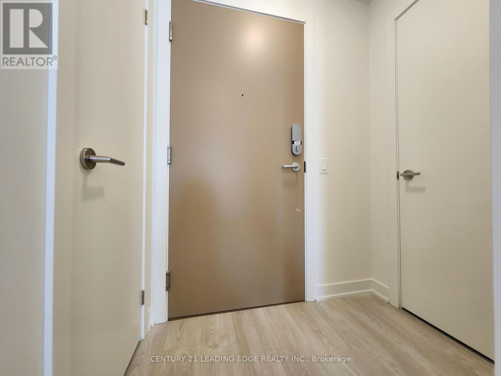 219 - 1 Kyle Lowry Road, Toronto, Ontario M3C 0S6 - Photo 9 - C13659152