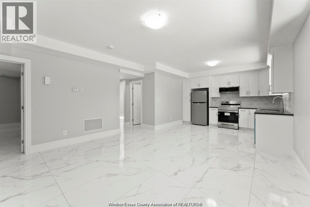 MLS# 26019534: 2280 DAYTONA Unit# C, Windsor, Canada