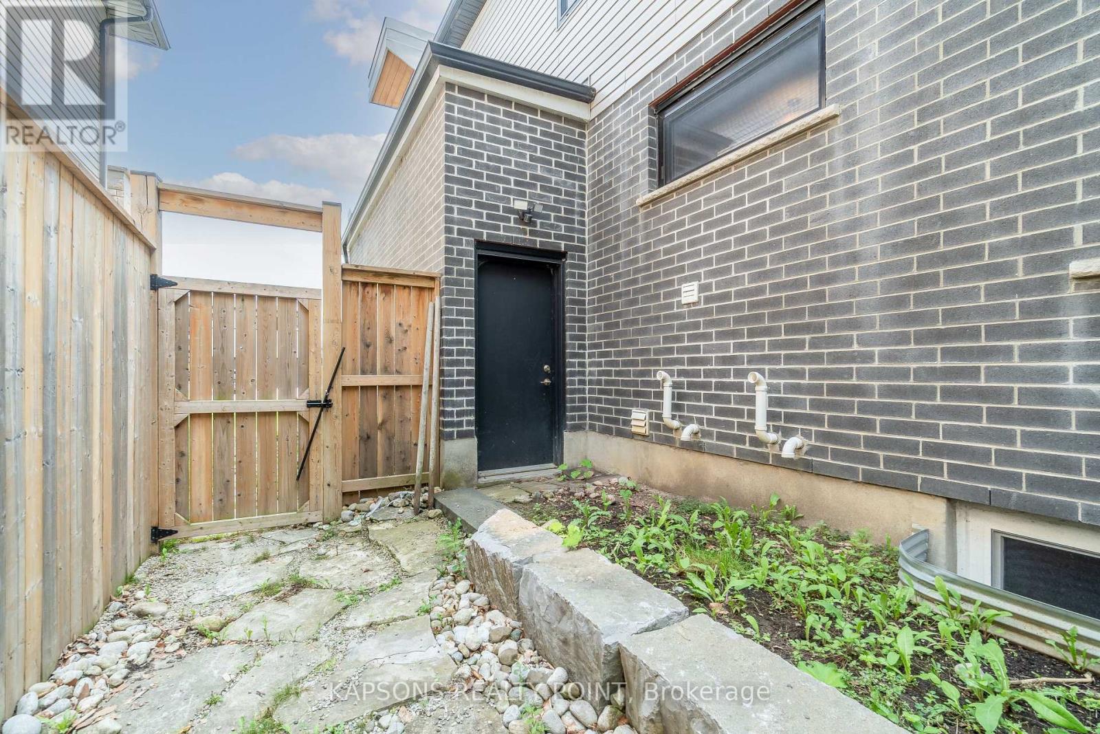 2368 Red Thorne Avenue, London South, Ontario  N6P 0E8 - Photo 39 - X13644868