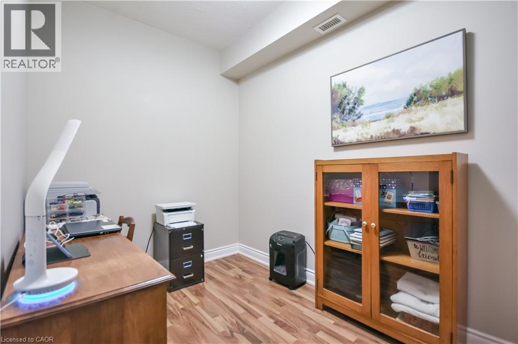354 Atherley Road Unit# 213, Orillia, Ontario L3V 0B8 - Photo 11 - 40854994