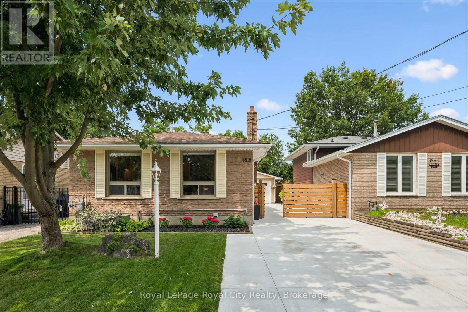 188 COUNTRY CLUB DRIVE, Guelph, Ontario