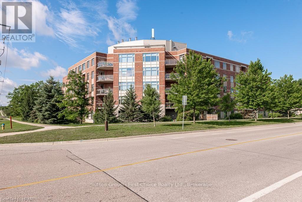 207 - 400 Romeo Street N, Stratford, Ontario  N5A 0A2 - Photo 2 - X13663584