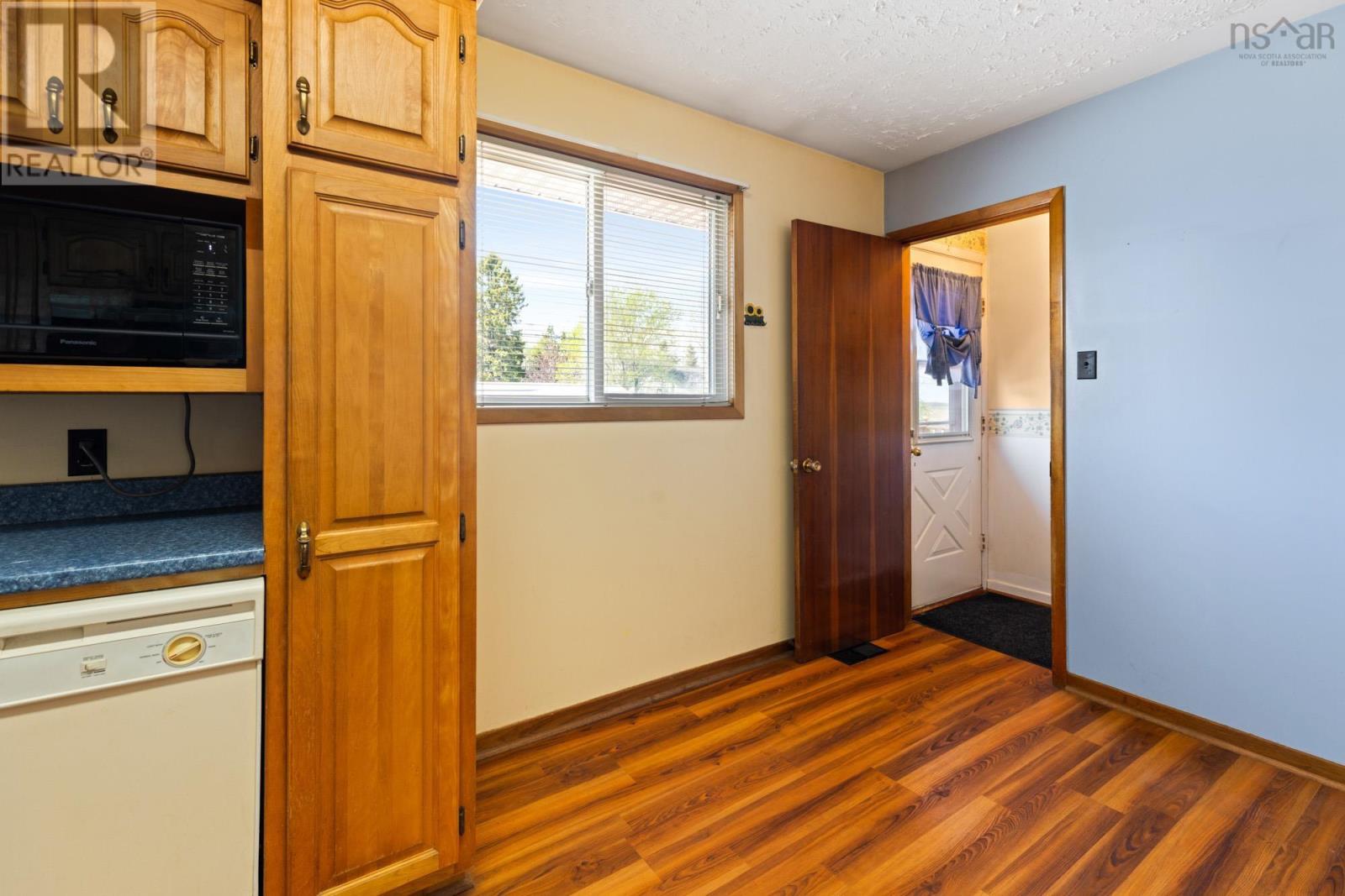 720 Herring Cove Road, Herring Cove, Nova Scotia  B3R 1Y8 - Photo 8 - 202611822
