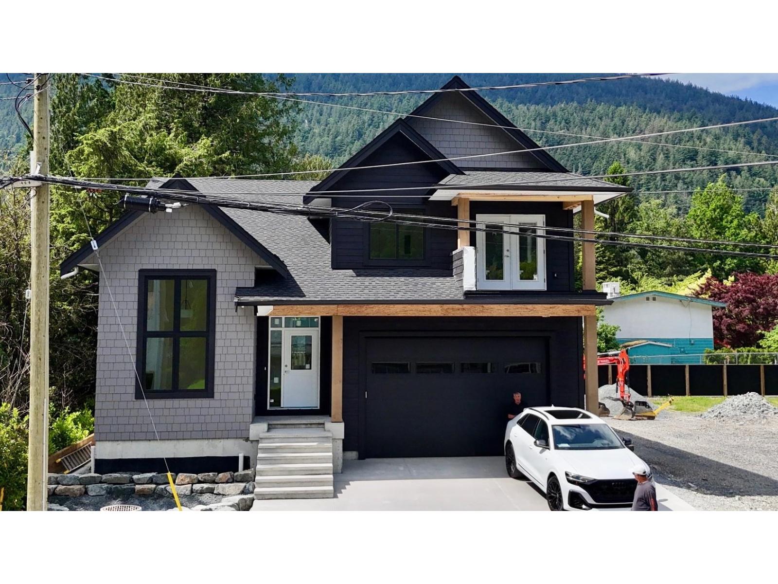 396 Eagle Street, Harrison Hot Springs, Harrison Hot Springs, British Columbia  V0M 1K0 - Photo 1 - R3091018