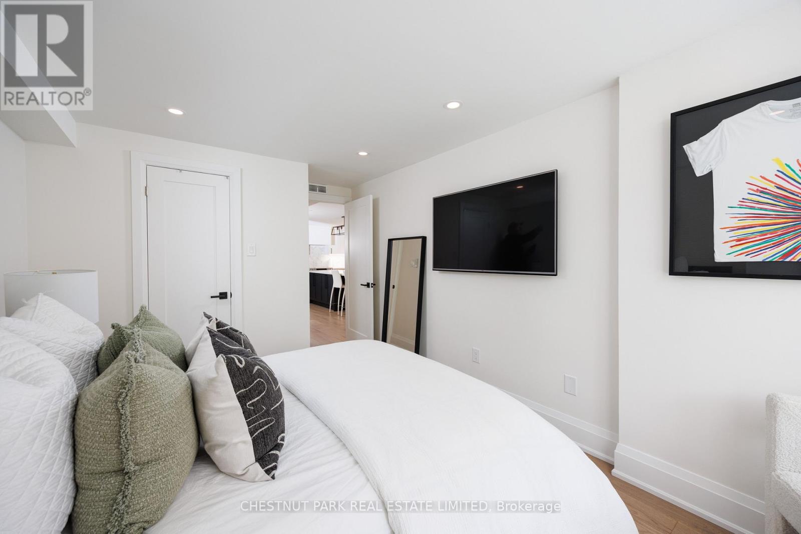 203 - 40 Oaklands Avenue, Toronto, Ontario M4V 2Z3 - Photo 21 - C13663468