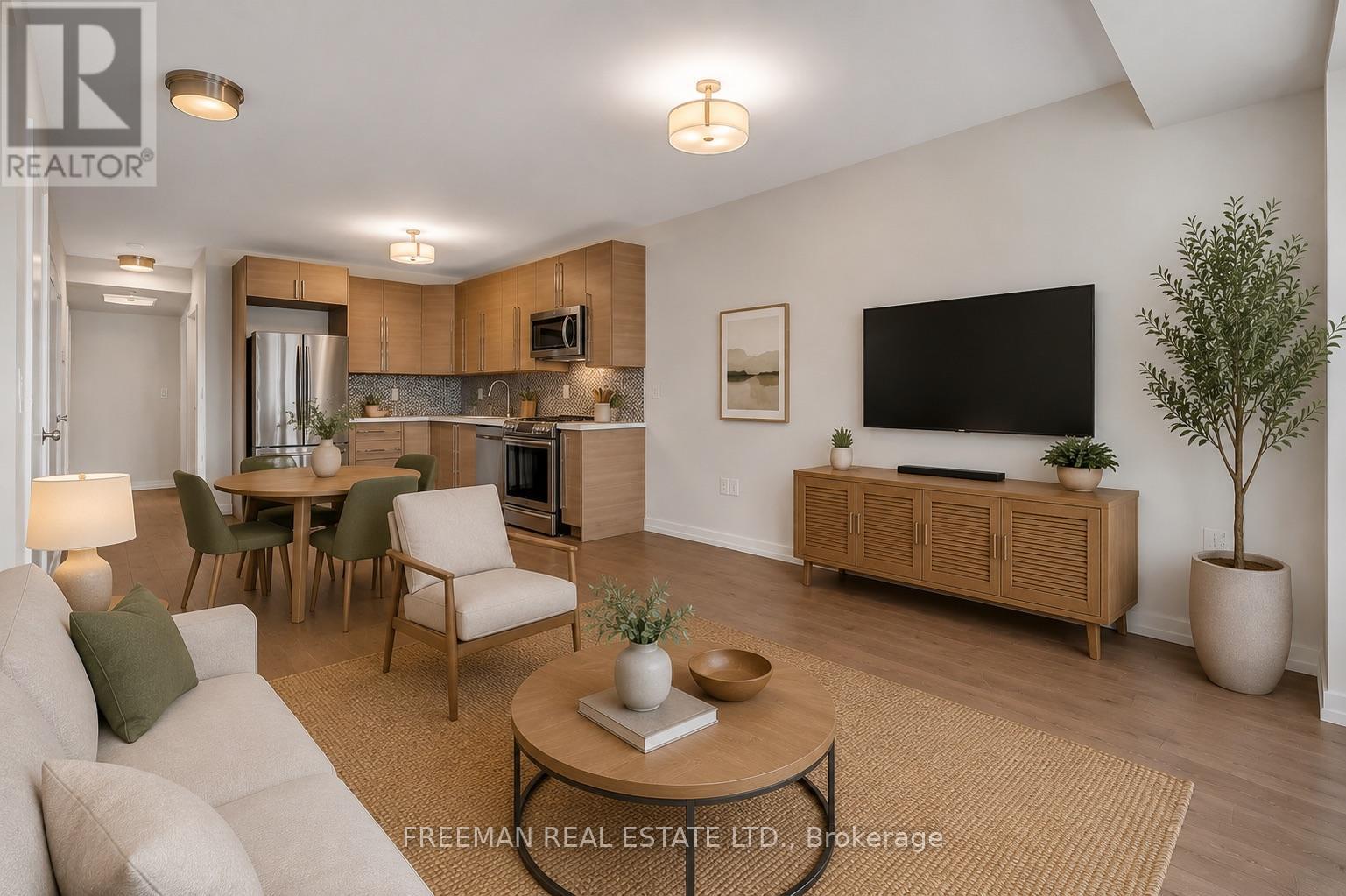 12 Arlington Avenue, Toronto, Ontario  M6G 3K8 - Photo 3 - C13663508