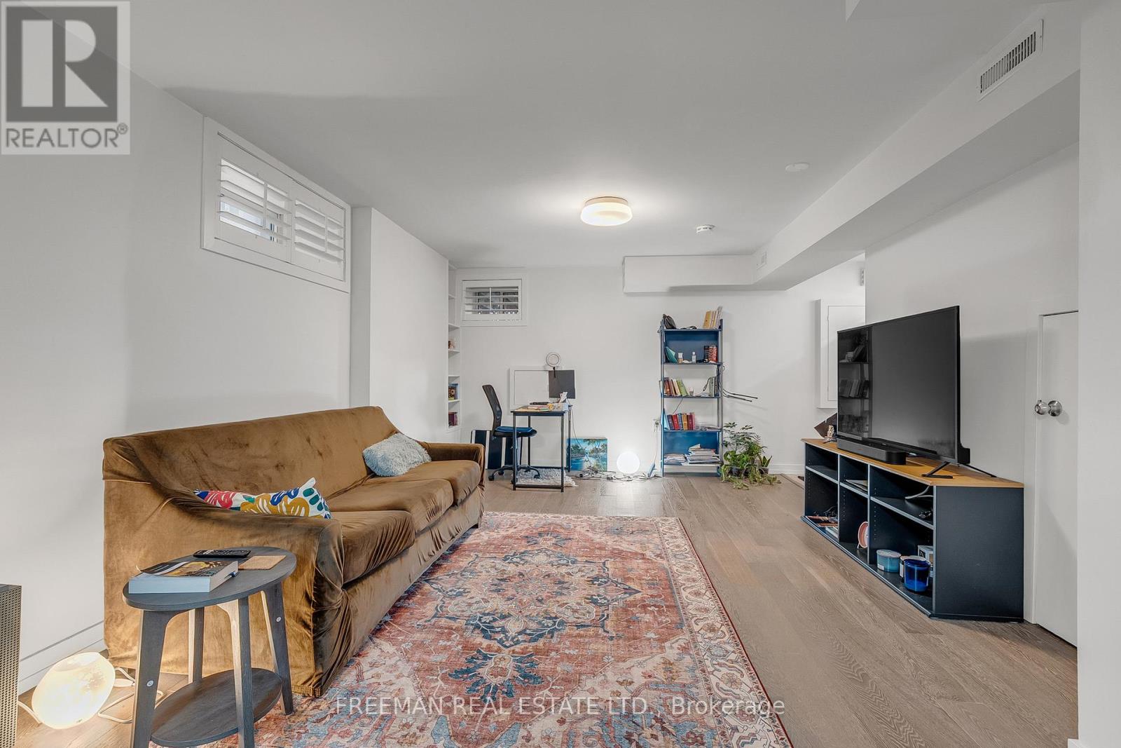 12 Arlington Avenue, Toronto, Ontario  M6G 3K8 - Photo 33 - C13663508