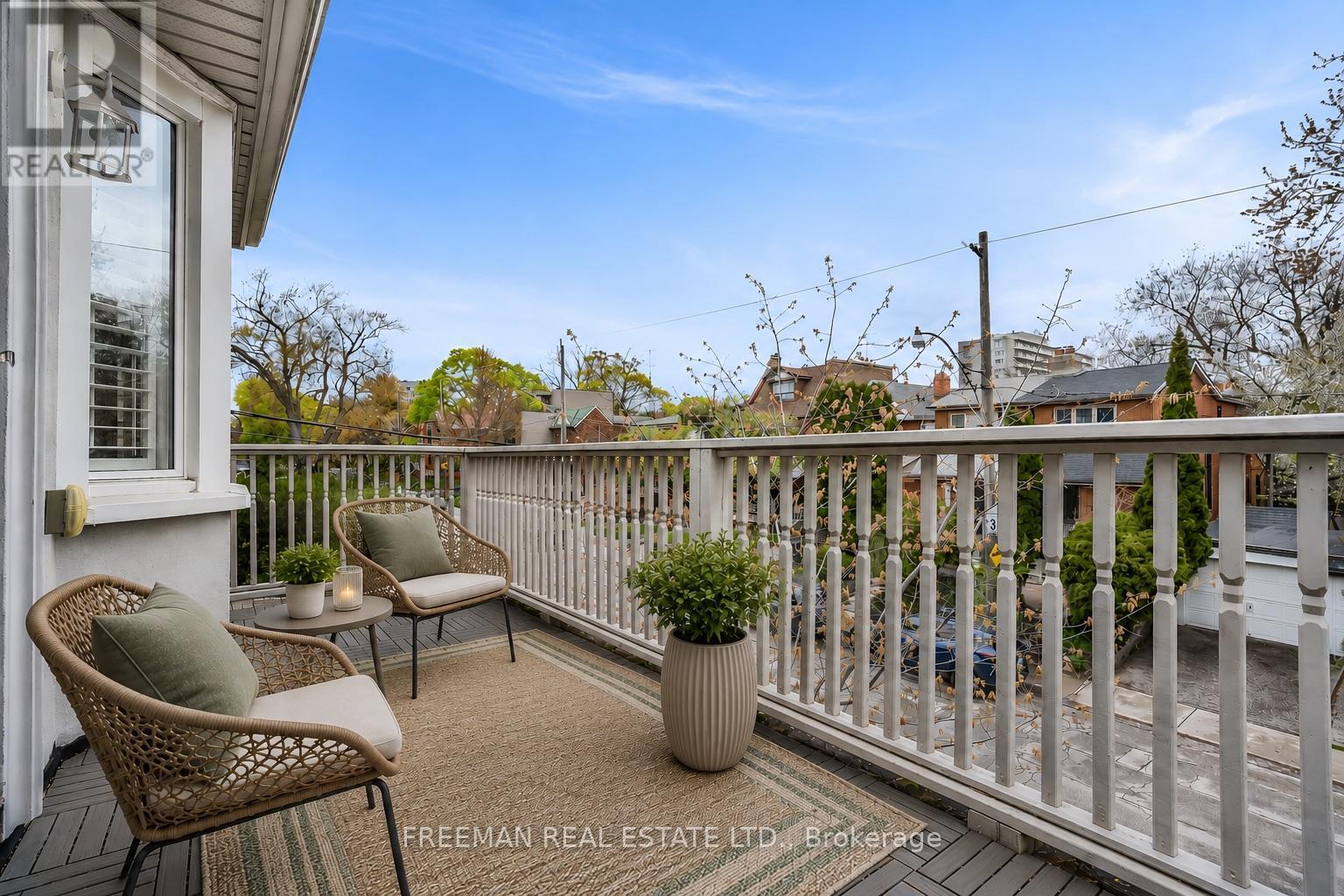 12 Arlington Avenue, Toronto, Ontario  M6G 3K8 - Photo 41 - C13663508