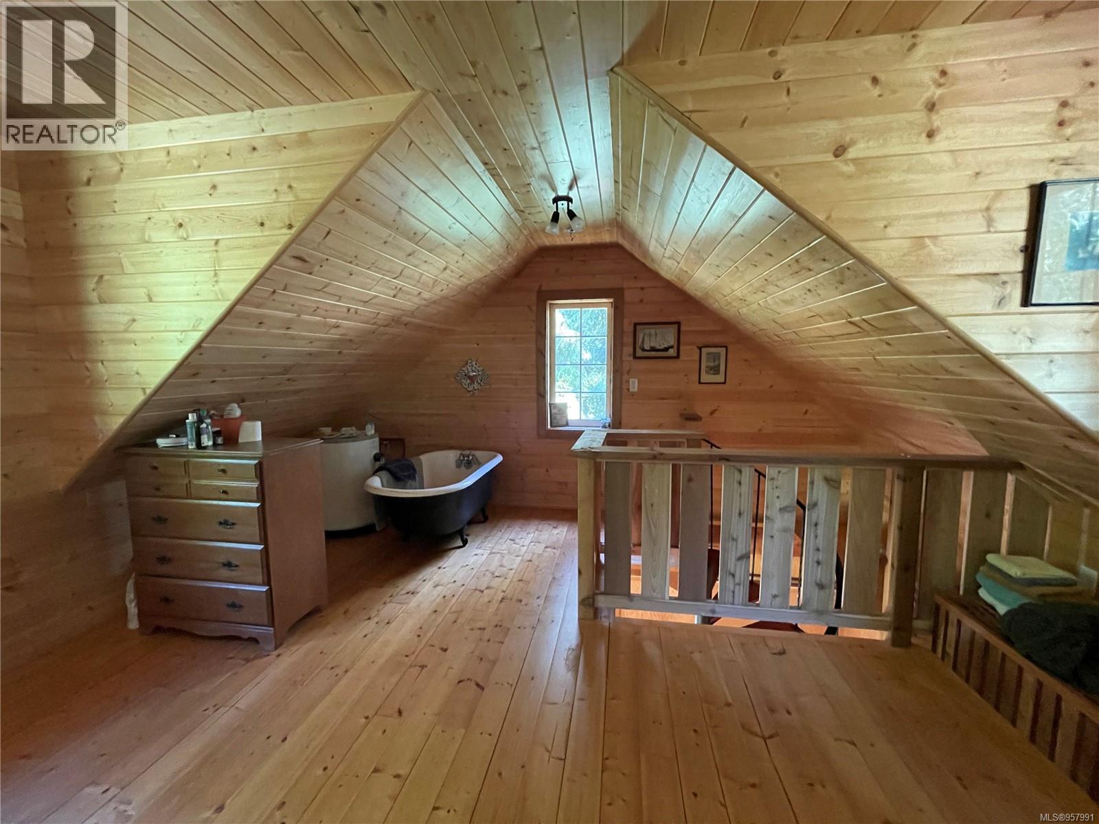 674 Weathers Way, Mudge Island, British Columbia  V0V 0V0 - Photo 22 - 957991