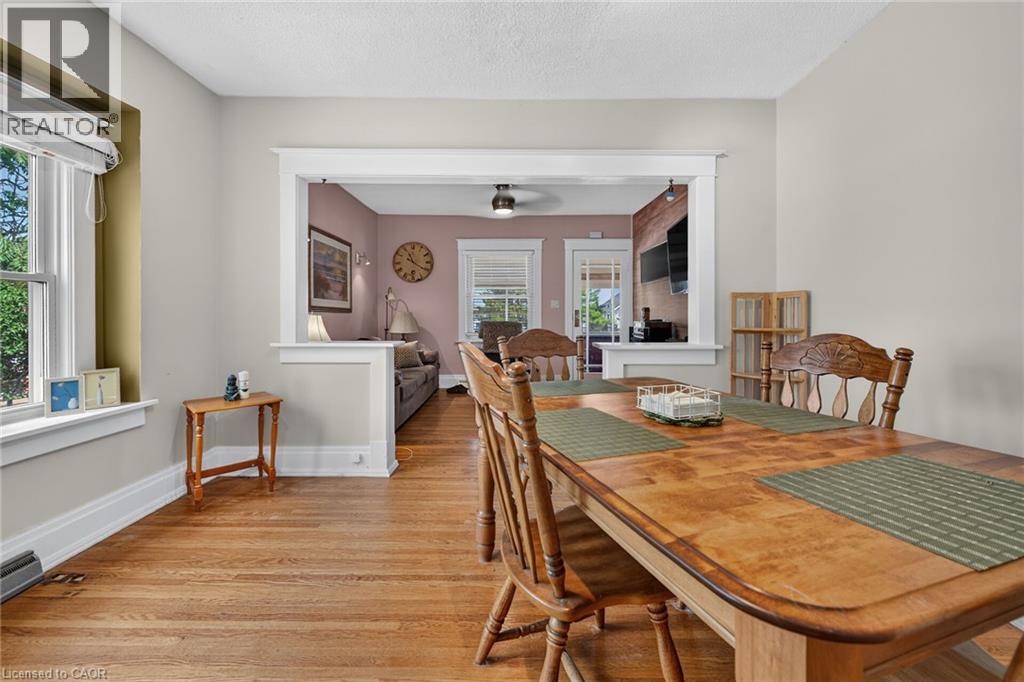 208 Carlton Street, St. Catharines, Ontario  L2R 1S6 - Photo 13 - 40845319