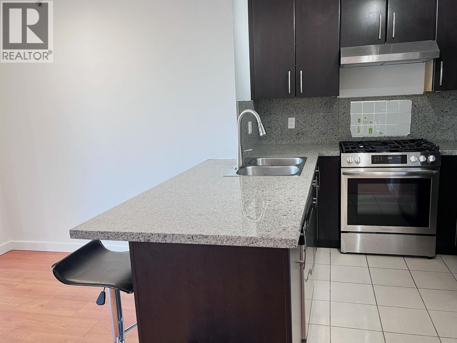 605 5088 Kwantlen Street, Richmond, British Columbia  V6X 4K5 - Photo 8 - R3154529