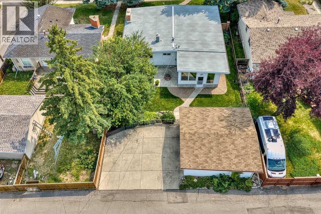 10407 2 Street Se, Calgary, Alberta  T2J 0W6 - Photo 38 - A2335695