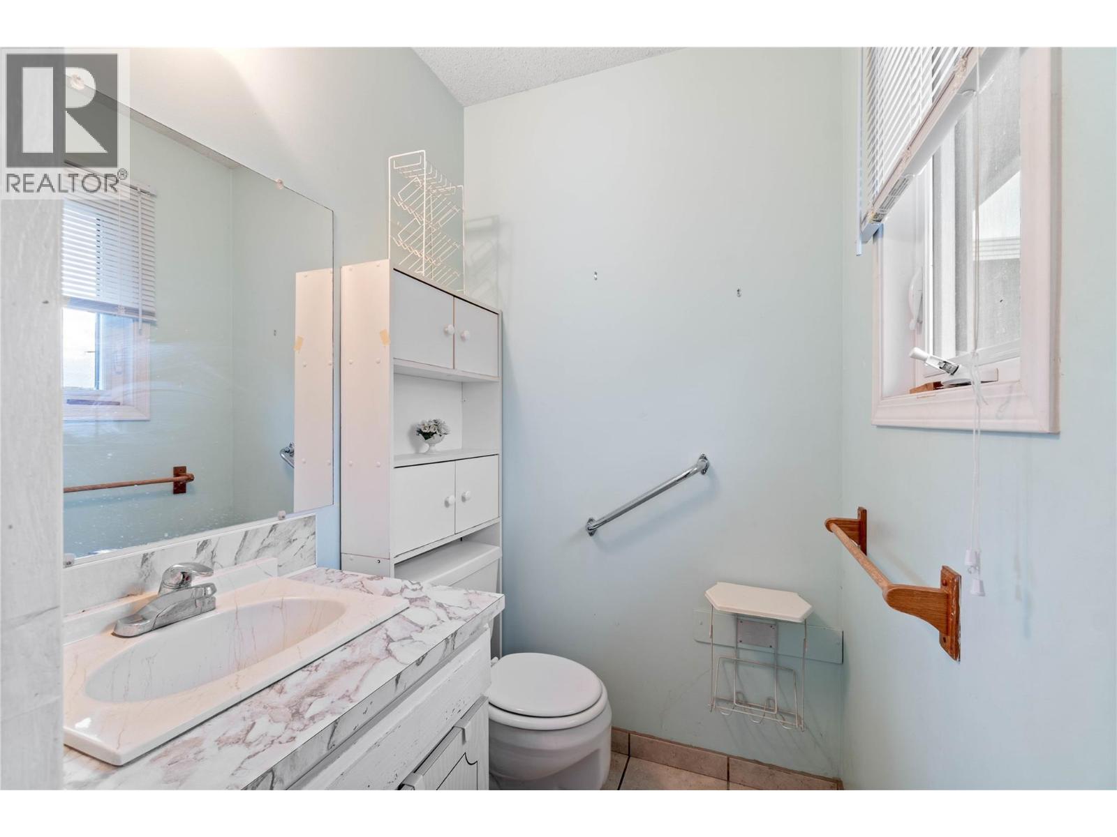 853 Alpine Terrace, Kamloops, British Columbia  V2B 6E7 - Photo 19 - 10389542