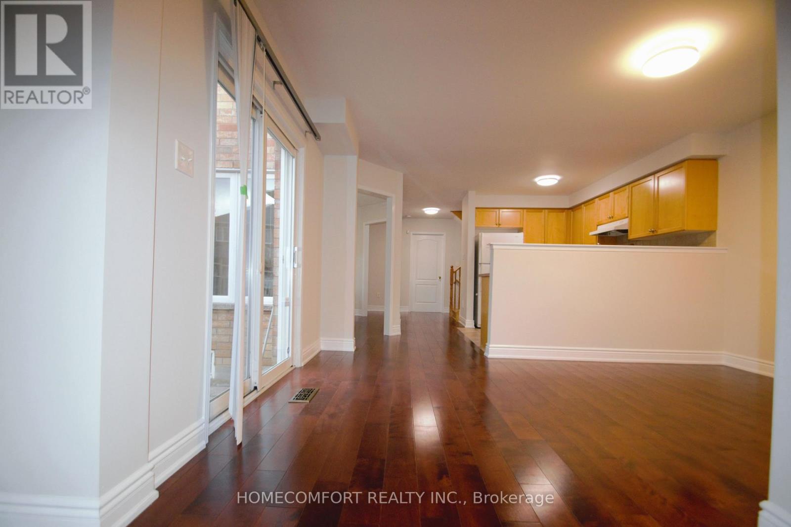 28 Deerwood Crescent, Richmond Hill, Ontario L4E 4B5 - Photo 10 - N13663452