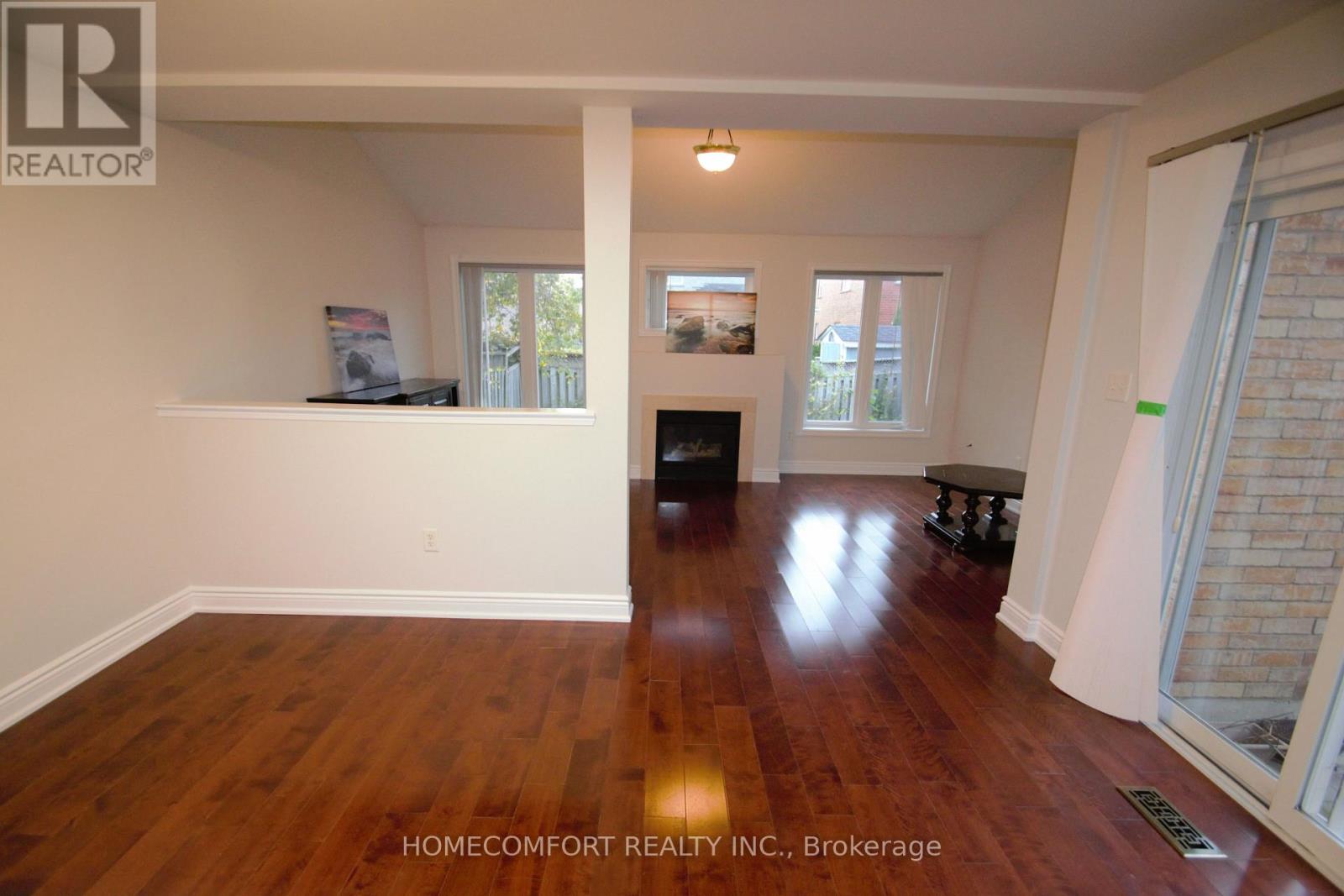 28 Deerwood Crescent, Richmond Hill, Ontario L4E 4B5 - Photo 11 - N13663452