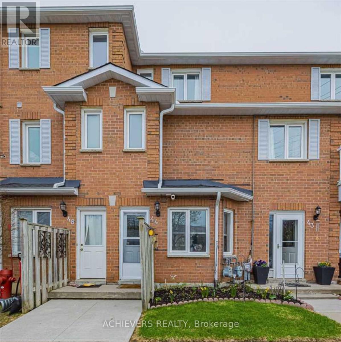 44 - 510 Essa Road, Barrie, Ontario  L4N 7L5 - Photo 1 - S13663498