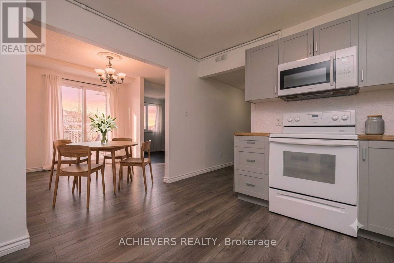 44 - 510 Essa Road, Barrie, Ontario  L4N 7L5 - Photo 4 - S13663498