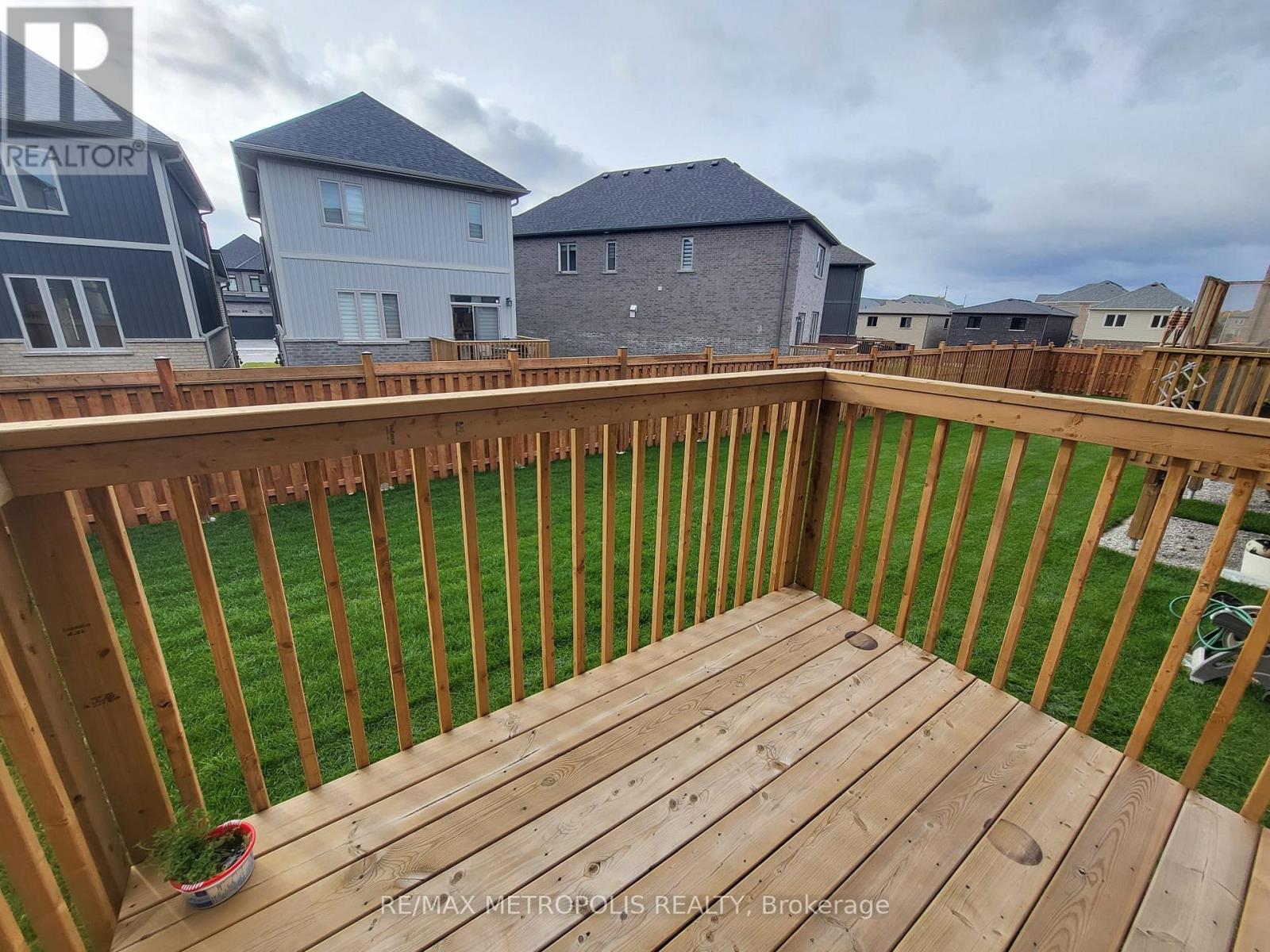 13 Hay Lane, Barrie, Ontario  L9J 0V5 - Photo 12 - S13663630