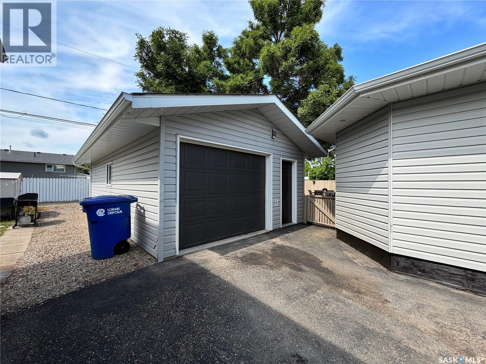 410 Gertie Street, Moosomin, Saskatchewan  S0G 3N0 - Photo 41 - SK045191