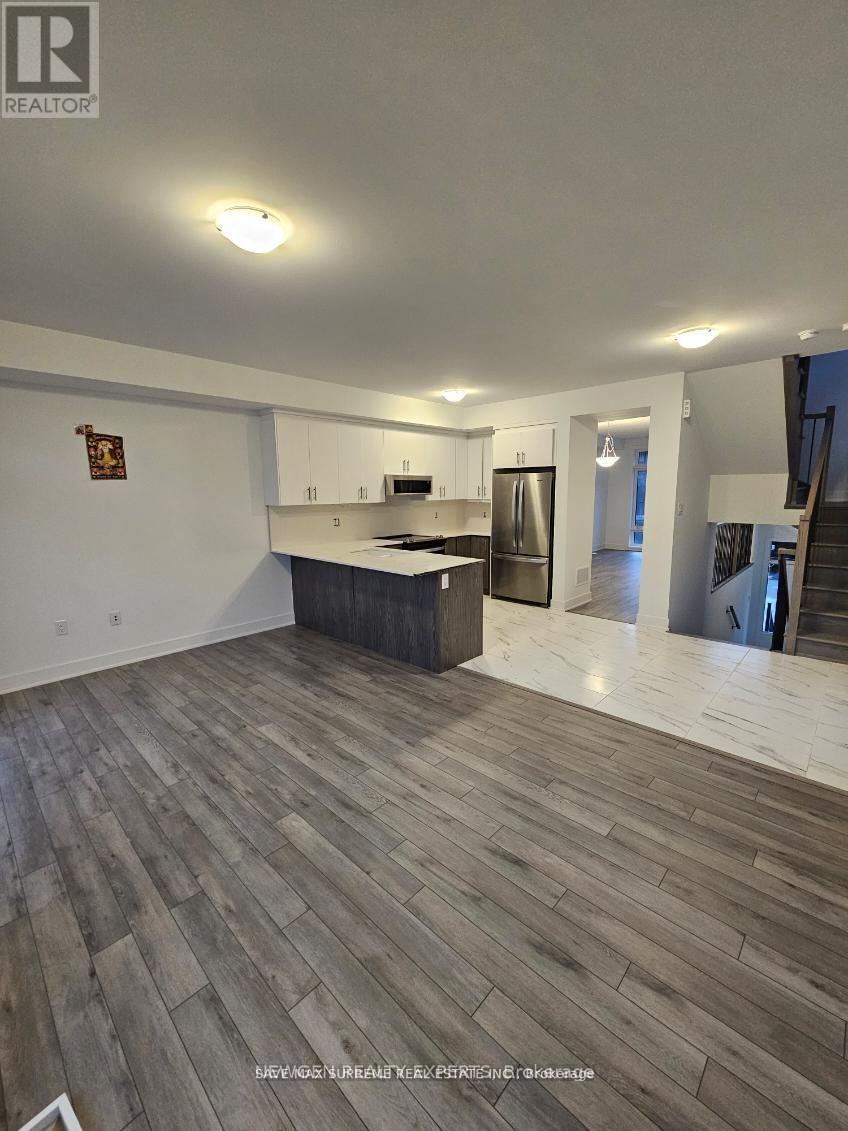 763 Stanstead Path, Oshawa, Ontario  L1K 3G4 - Photo 6 - E13663360