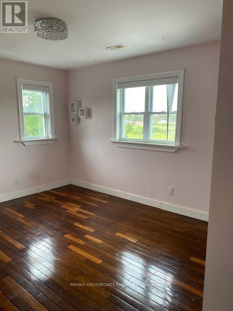 2nd Fl - 134 Sedgemount Drive, Toronto, Ontario  L6A 0V3 - Photo 15 - E13663594