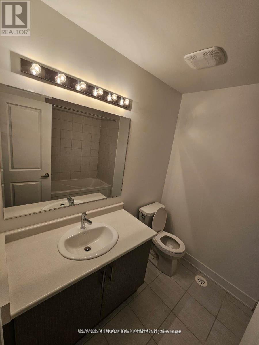 763 Stanstead Path, Oshawa, Ontario  L1K 3G4 - Photo 21 - E13663360