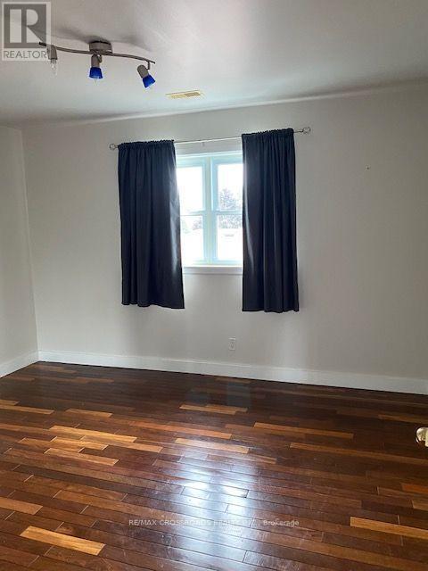 2nd Fl - 134 Sedgemount Drive, Toronto, Ontario  L6A 0V3 - Photo 14 - E13663594