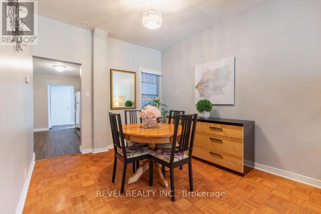 255 Franklin Avenue, Toronto, Ontario  M6P 3Z4 - Photo 10 - W13663436