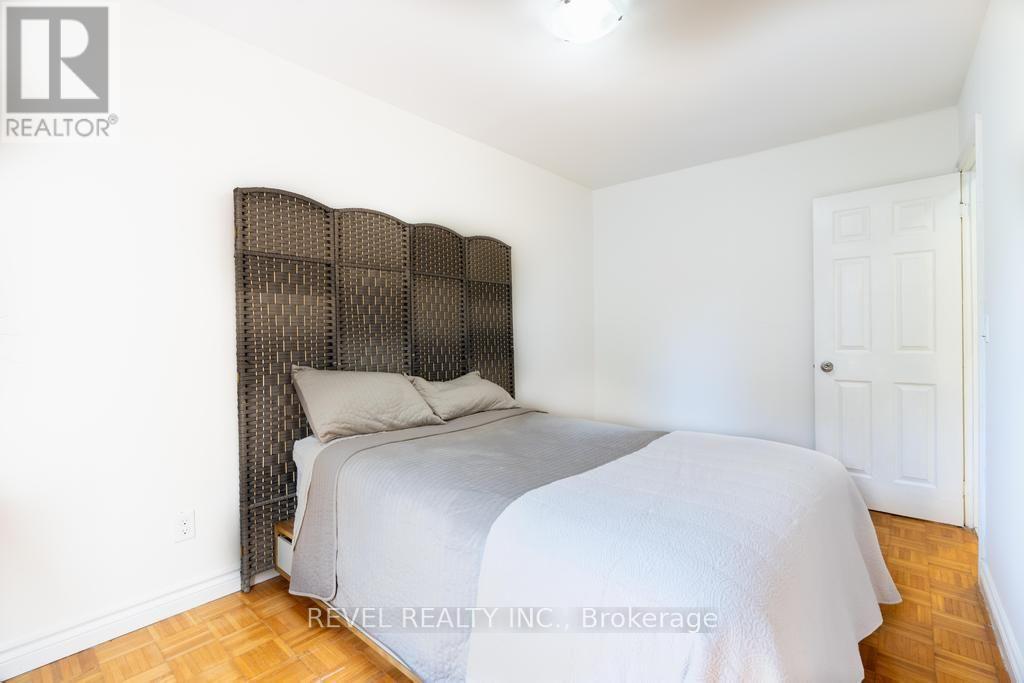 255 Franklin Avenue, Toronto, Ontario  M6P 3Z4 - Photo 23 - W13663436