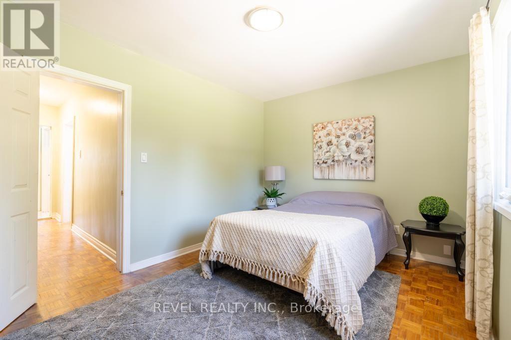 255 Franklin Avenue, Toronto, Ontario  M6P 3Z4 - Photo 30 - W13663436