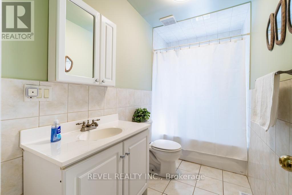 255 Franklin Avenue, Toronto, Ontario  M6P 3Z4 - Photo 31 - W13663436