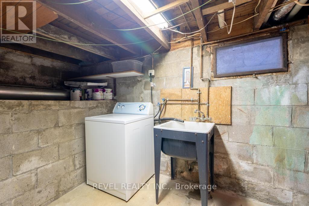 255 Franklin Avenue, Toronto, Ontario  M6P 3Z4 - Photo 41 - W13663436