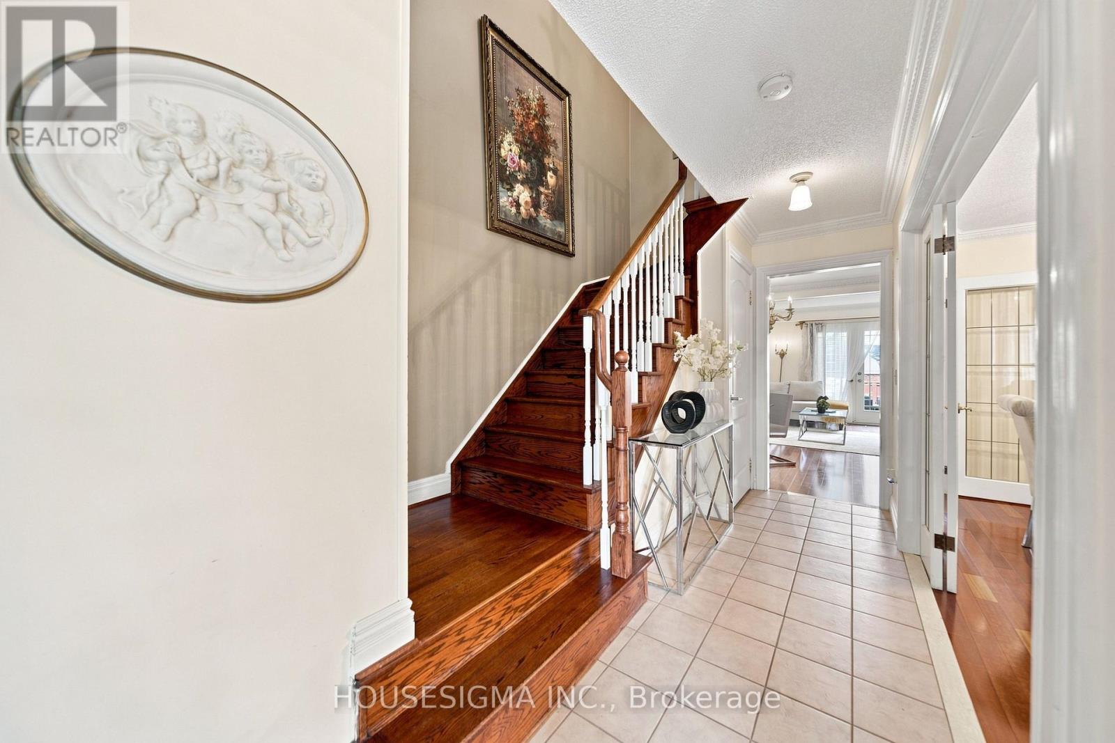 902 Applecroft Circle, Mississauga, Ontario  L5V 2A7 - Photo 21 - W13663460