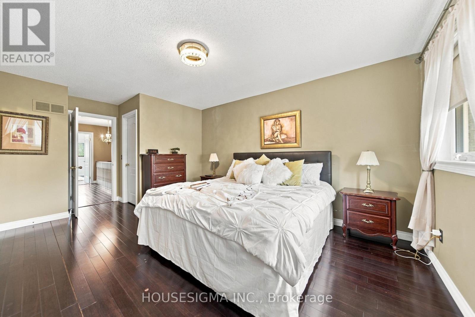 902 Applecroft Circle, Mississauga, Ontario  L5V 2A7 - Photo 25 - W13663460