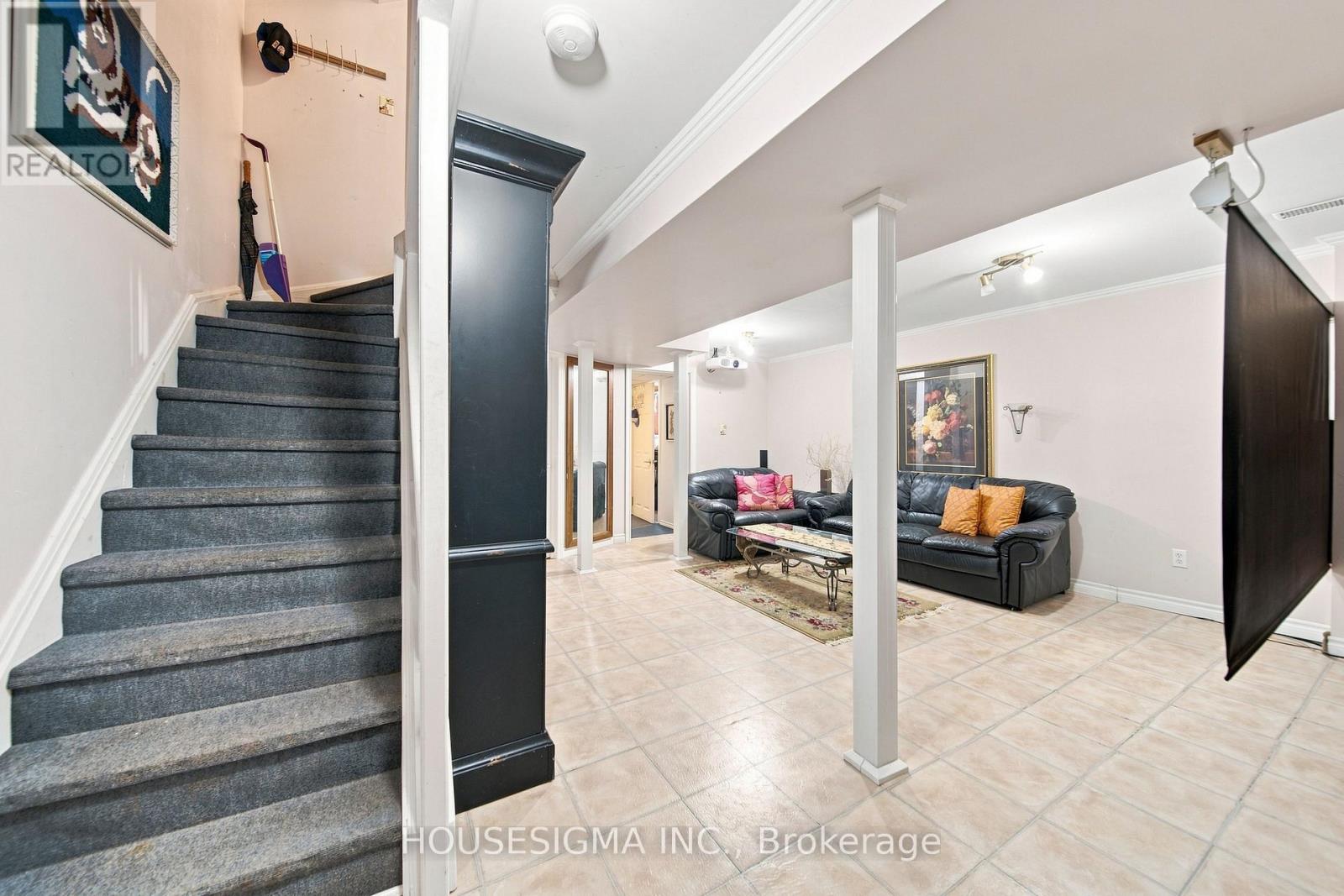 902 Applecroft Circle, Mississauga, Ontario  L5V 2A7 - Photo 32 - W13663460