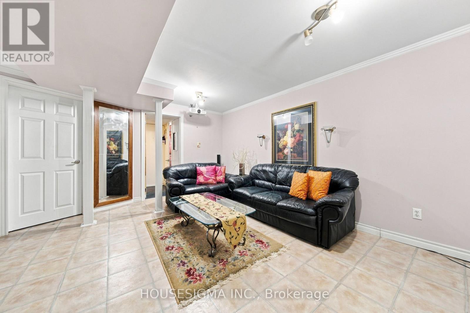 902 Applecroft Circle, Mississauga, Ontario  L5V 2A7 - Photo 34 - W13663460