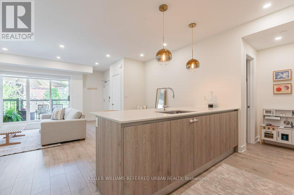 6 - 66 Long Branch Avenue, Toronto, Ontario  M8W 3J4 - Photo 12 - W13663544
