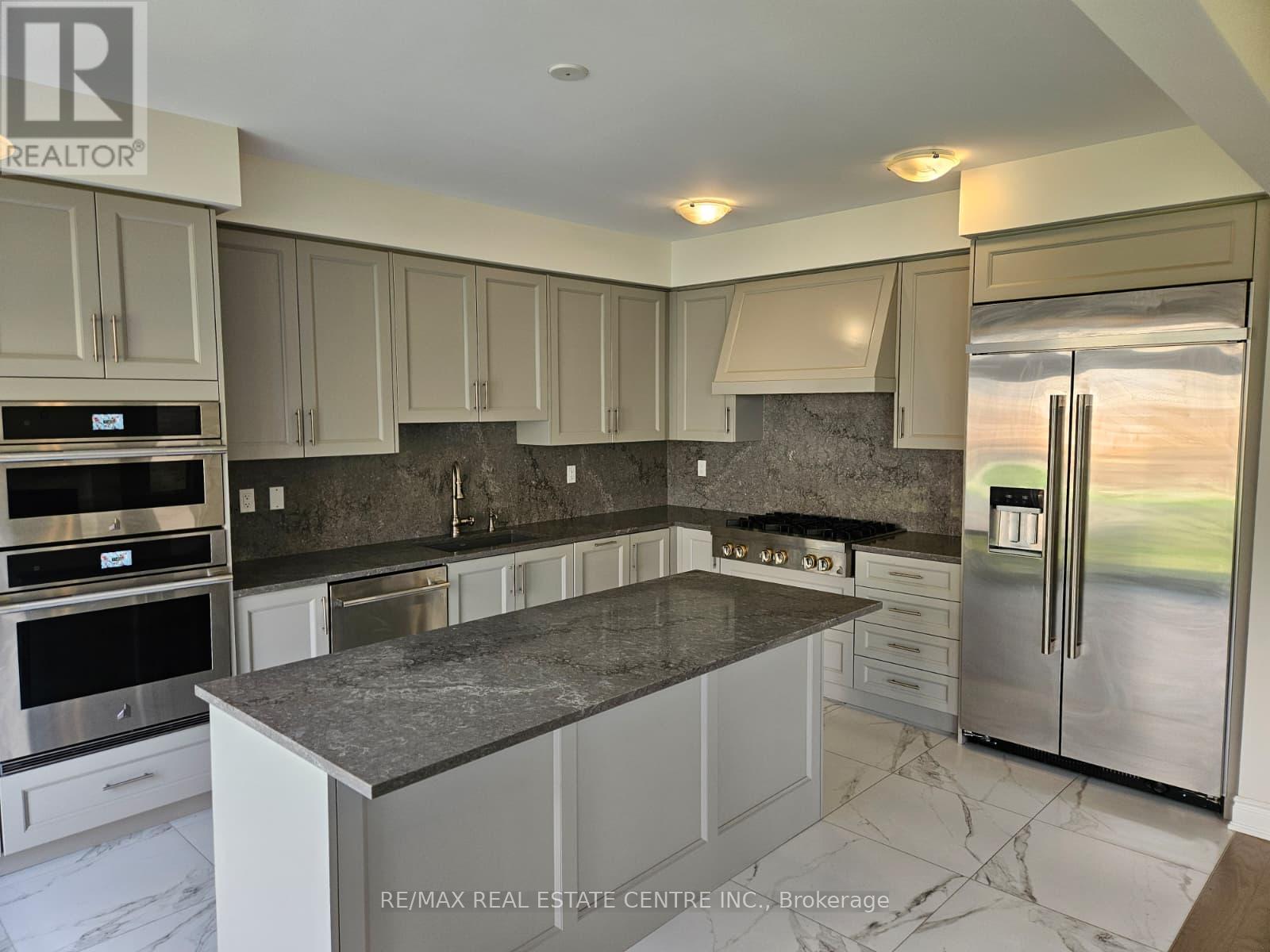 18 Gladmary Drive, Brampton, Ontario  L6Y 6K9 - Photo 12 - W13663576