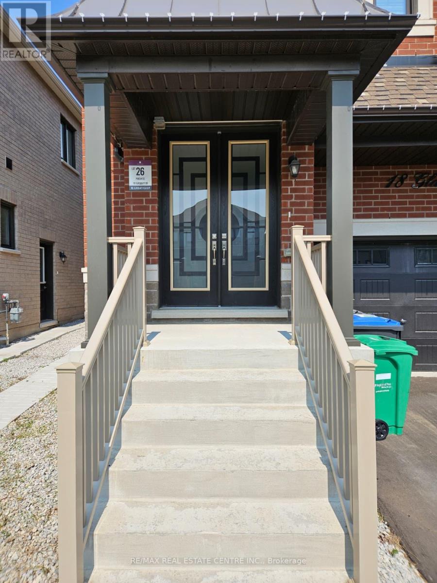 18 Gladmary Drive, Brampton, Ontario  L6Y 6K9 - Photo 2 - W13663576