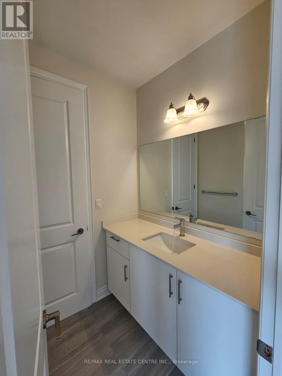 18 Gladmary Drive, Brampton, Ontario  L6Y 6K9 - Photo 21 - W13663576