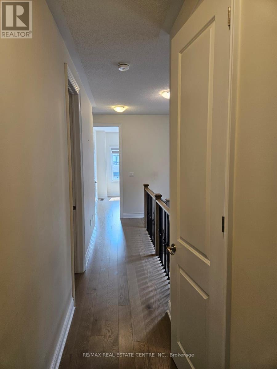 18 Gladmary Drive, Brampton, Ontario  L6Y 6K9 - Photo 36 - W13663576