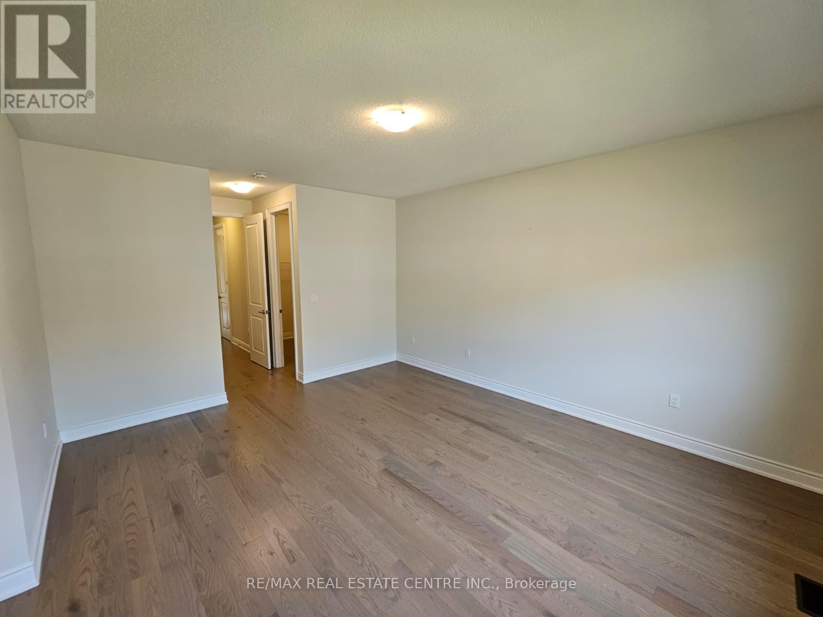 18 Gladmary Drive, Brampton, Ontario  L6Y 6K9 - Photo 37 - W13663576