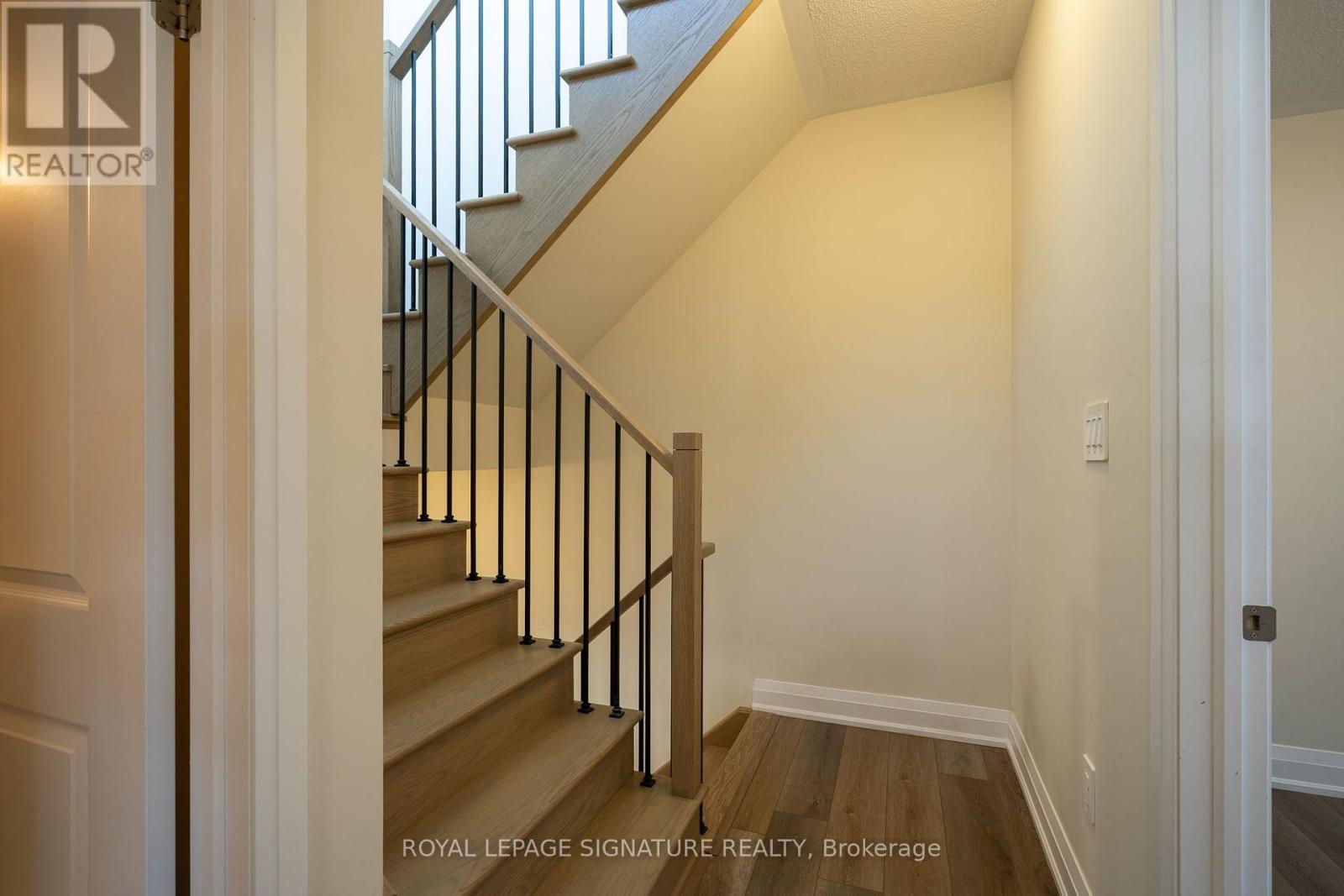 108 - 1585 Rose Way, Milton, Ontario L9E 1N4 - Photo 16 - W13662356