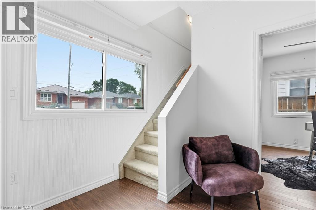 88 East 19th Street, Hamilton, Ontario  L9A 4S1 - Photo 17 - 40854961
