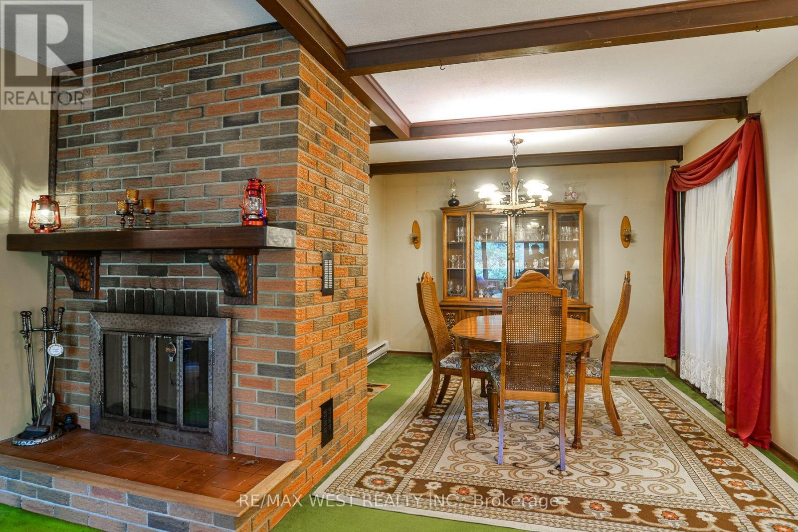 52 Robert Road W, Huntsville, Ontario  P1H 2J4 - Photo 3 - X13663488
