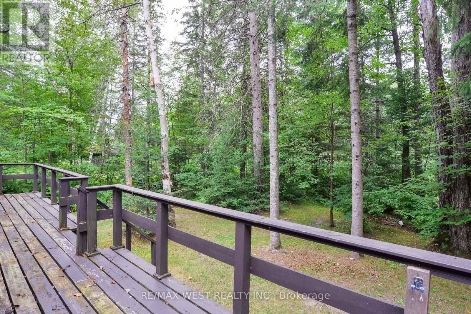 52 Robert Road W, Huntsville, Ontario  P1H 2J4 - Photo 8 - X13663488