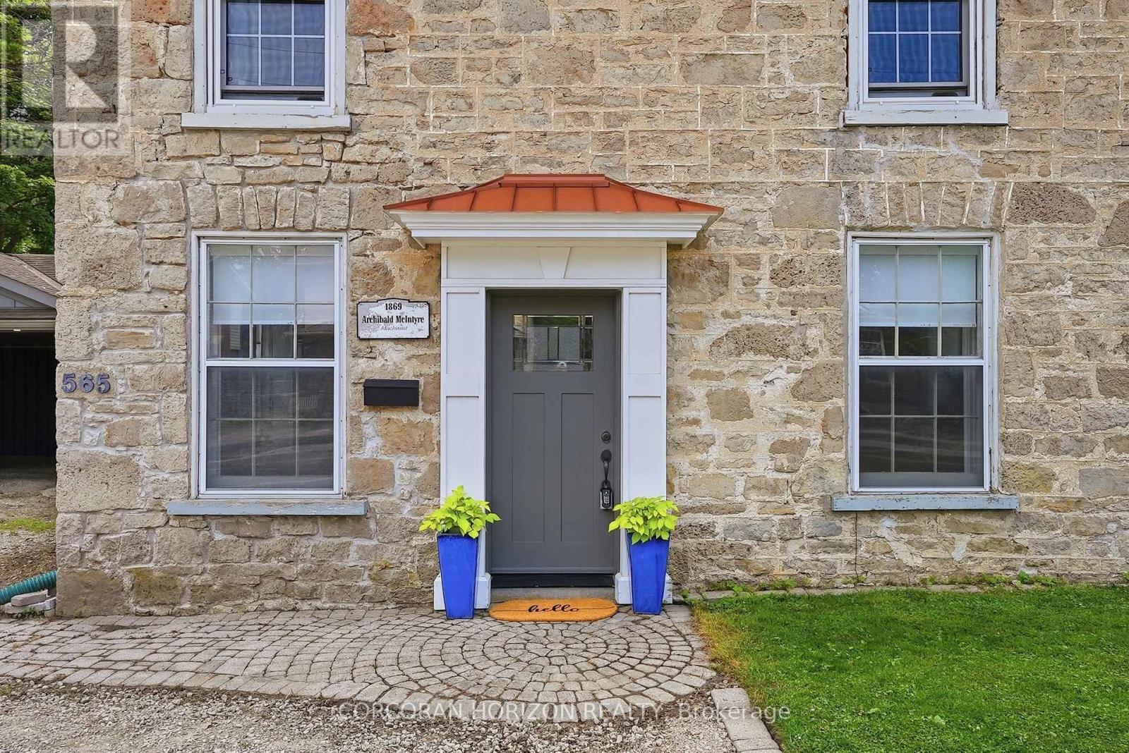 565 St David Street N, Centre Wellington, Ontario  N1M 2K5 - Photo 1 - X13663490