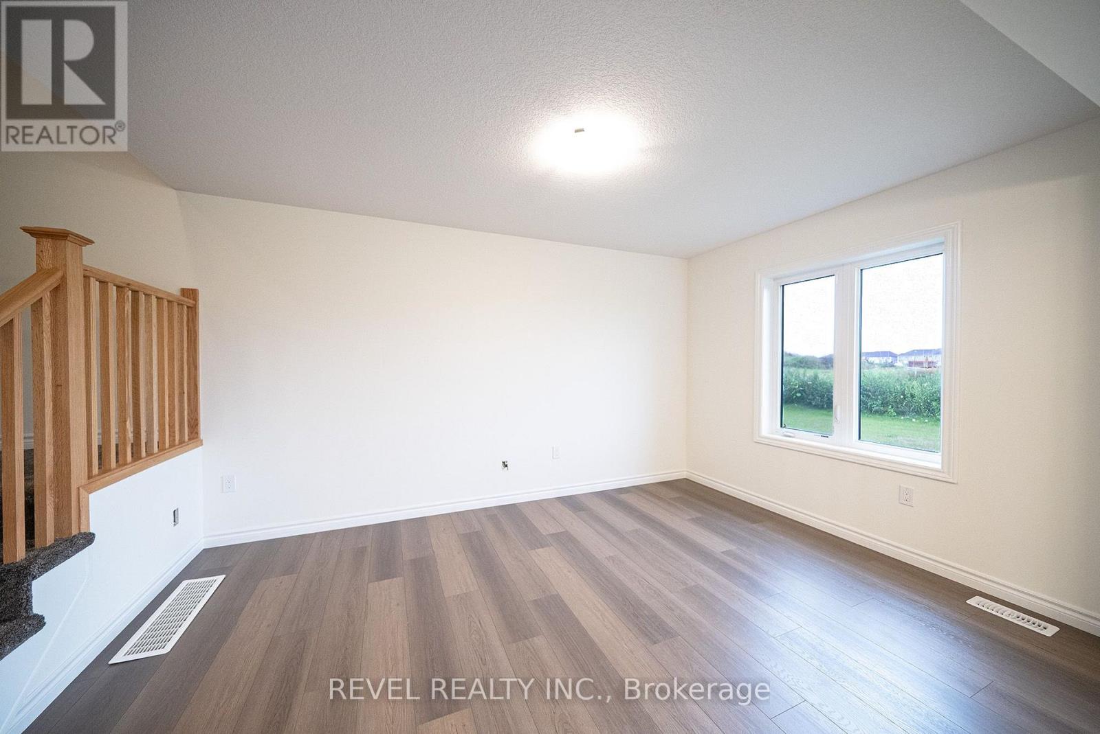 115 Mattingley Street, Brant, Ontario  N3L 0G4 - Photo 7 - X13663510